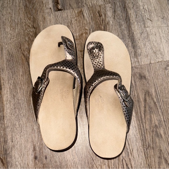 SAS • Sanibel T-Strap Sandals - Picture 8 of 11